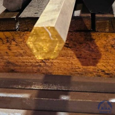 Шестигранник латунный 5,5 мм ЛС59-1 ГОСТ 2060-2006 купить  в Магнитогорске